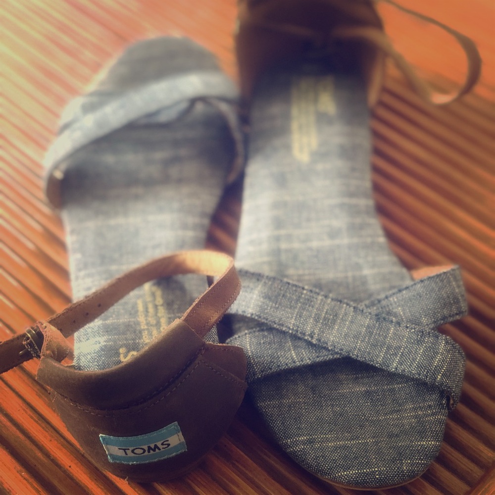 Tom’s women’s Correa Sandals